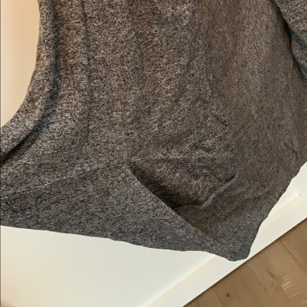 Express Cardigan - Picture 3 of 6